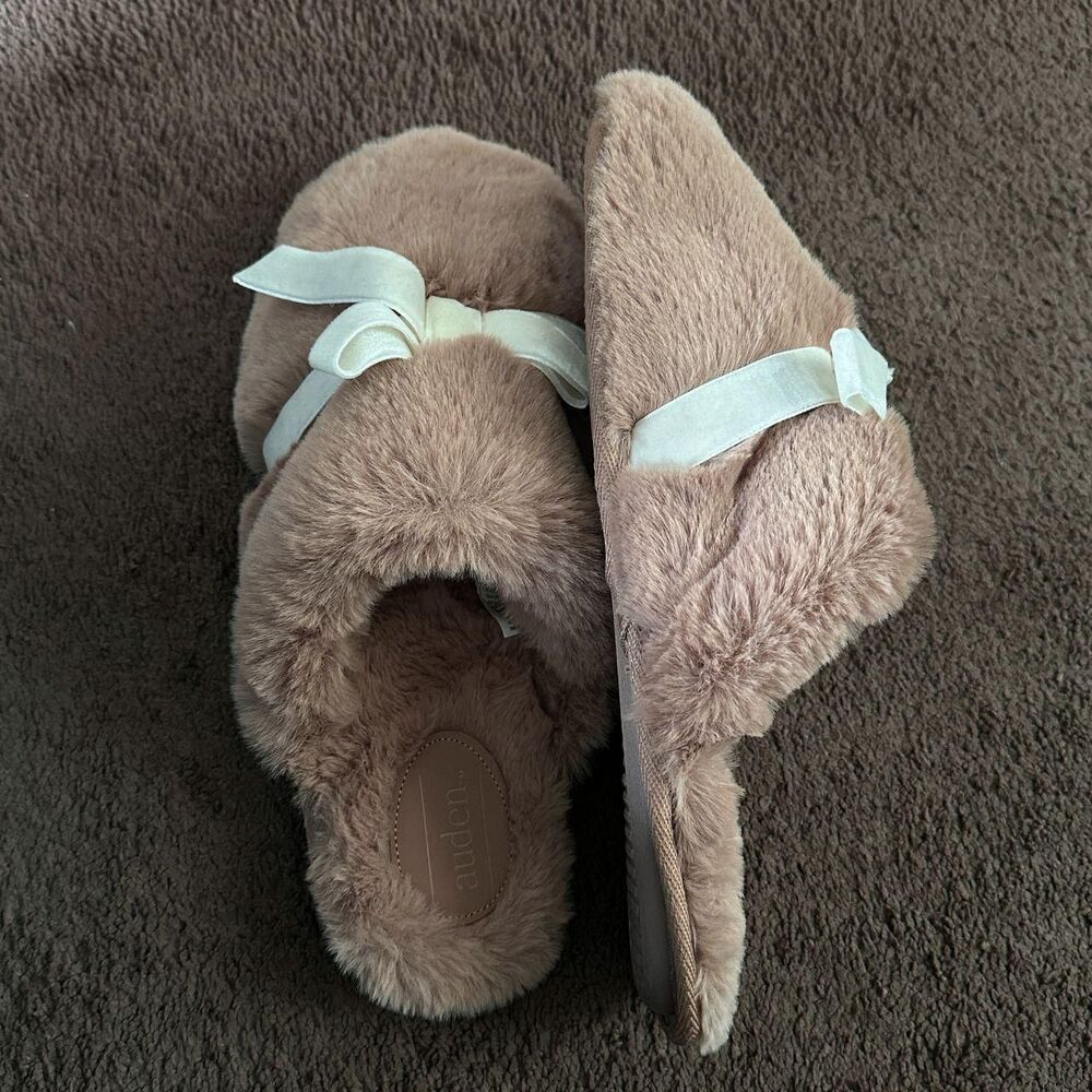 NEW Women’s Arbor Plush Scuff Slippers - Auden Tan XL 11/12